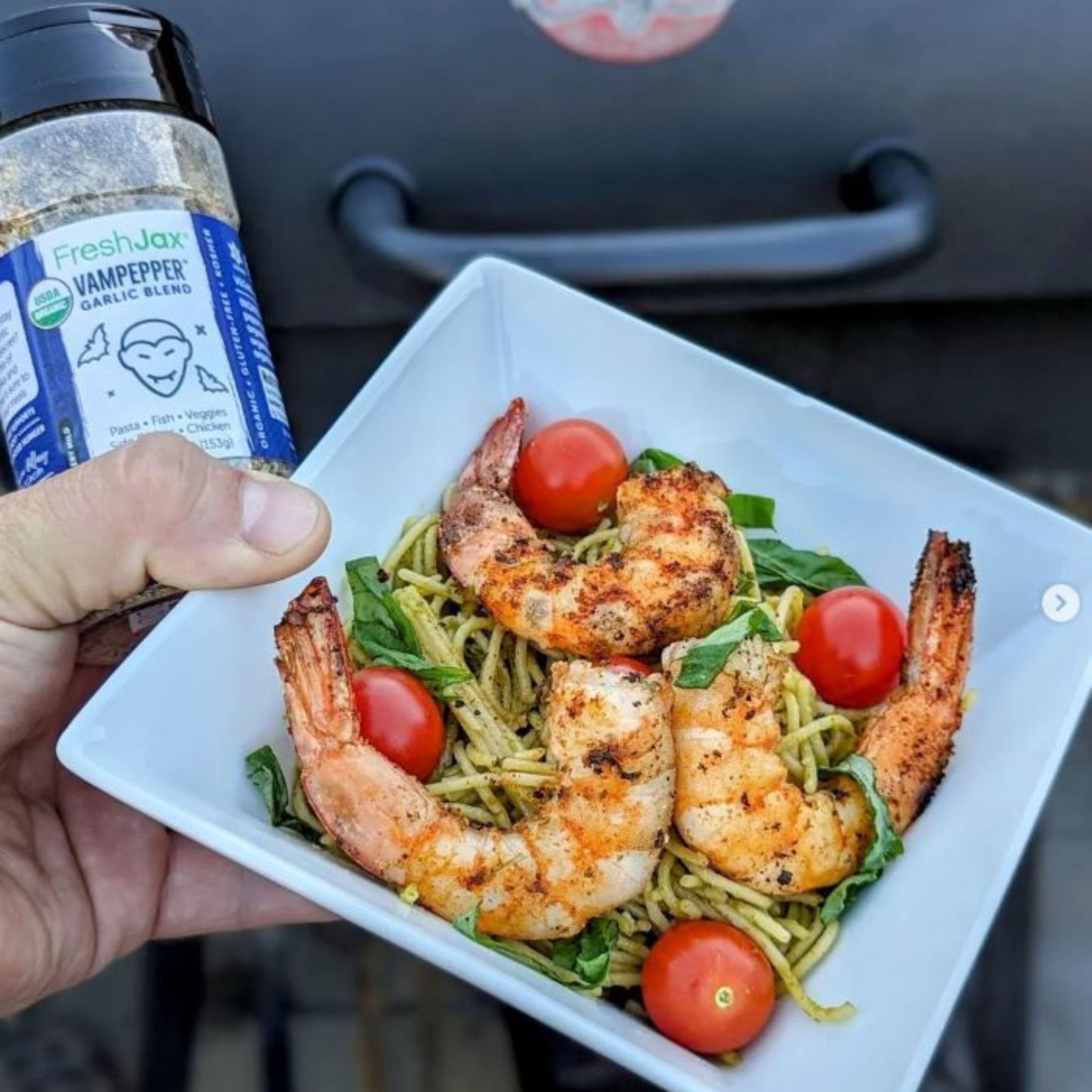 Pesto Spaghetti with Vampepper Shrimp