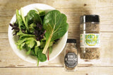 green salad with vinaigrette dressing