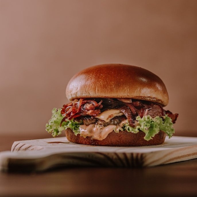 Bacon Cheeseburger with spicy curry ketchup