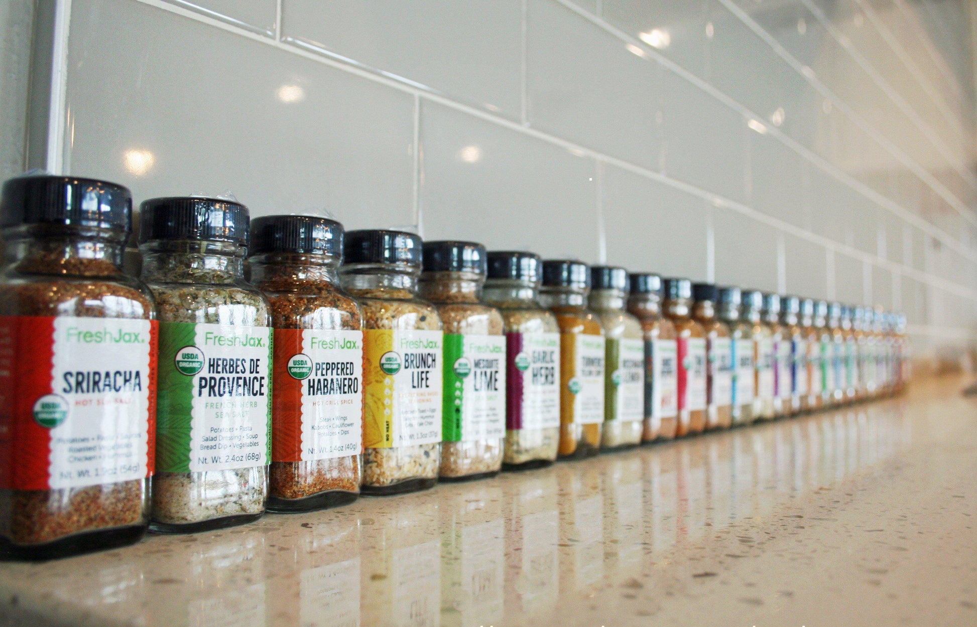 FreshJax Organic Spices Sampler Gift Set: 25 Handcrafted Organic Blends